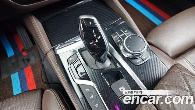 BMW 6 Series GT (G32) 620d Luxury 2019 — фото 9