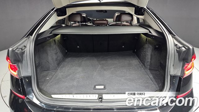 BMW 6 Series GT (G32) 620d Luxury 2019 — фото 24