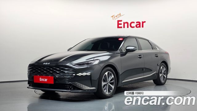Kia K8 Hybrid Noblesse