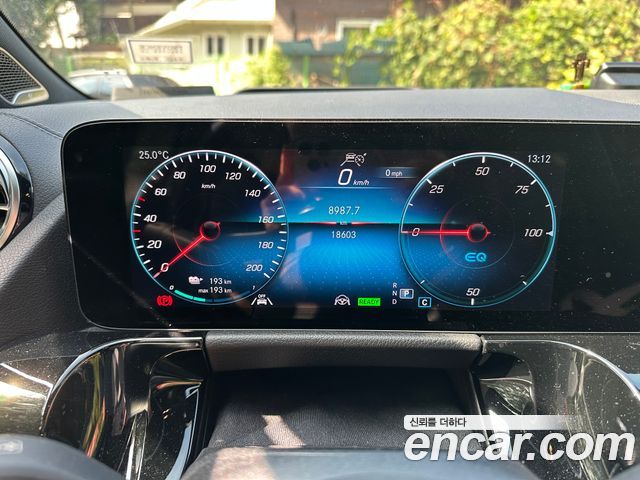 Mercedes-Benz EQA (H243) EQA250 AMG Package 2023 — фото 8