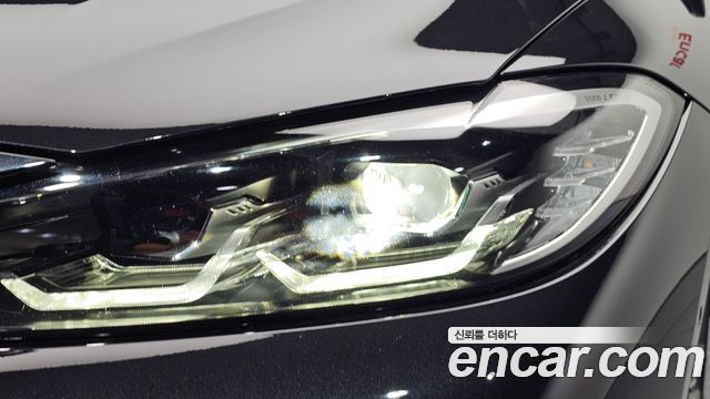 BMW 4 Series (G22) 420i M Sport Convertible 2022 — фото 22