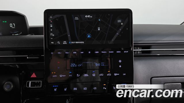 Hyundai Staria Lounge 9-Seater Prestige 2023 — фото 13