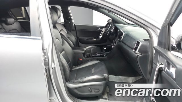Kia Sportage The Bold Diesel 2.0 4WD Inteligent 2019 — фото 11