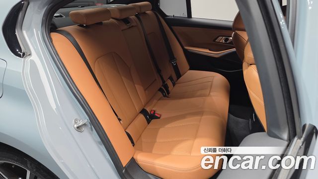 BMW 3 Series (G20) 320i M Sport 2023 — фото 12