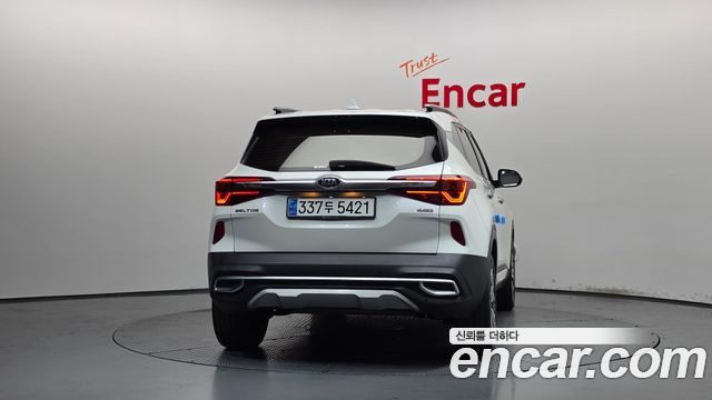 Kia Seltos Gasoline 1.6 Turbo 2WD Signature 2021 — фото 4