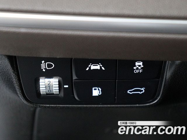 Hyundai Grandeur (IG) 2.5 Premium Choice 2020 — фото 17