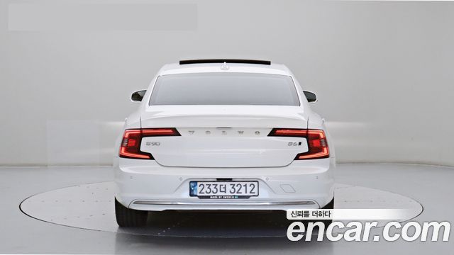 Volvo S90 B6 AWD Inscription 2021 — фото 4