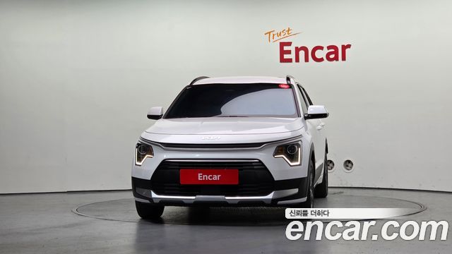Kia Niro Prestige 2025 — фото 3
