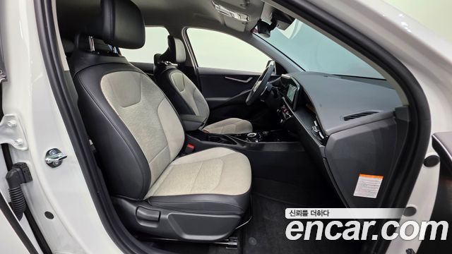 Kia Niro Prestige 2025 — фото 10