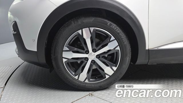 Peugeot 5008 (II) 1.6 BlueHDi Allure 2018 — фото 5