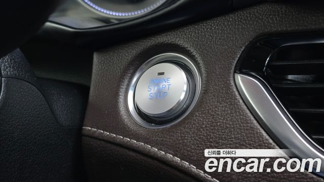 Hyundai Grandeur (IG) 2.4 Premium Special 2018 — фото 18