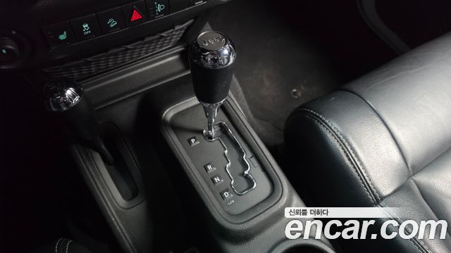 Jeep Wrangler (JK) 2.8 Diesel Sahara 4Door 2012 — фото 9