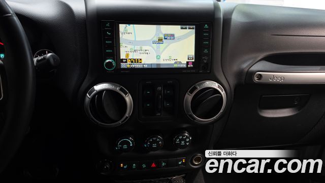 Jeep Wrangler (JK) 2.8 Diesel Sahara 4Door 2012 — фото 13
