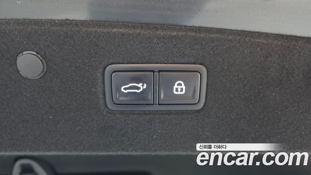 Kia K8 Hybrid Signature 2022 — фото 16