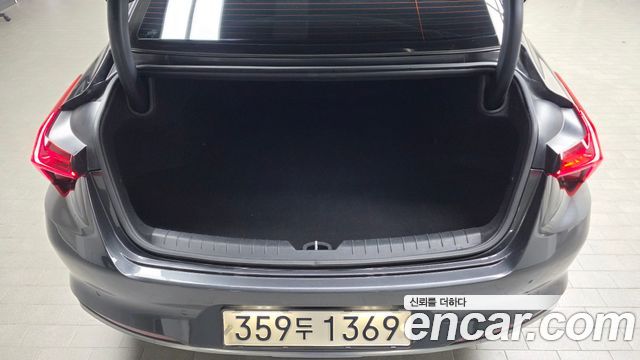 Kia K8 Hybrid Signature 2022 — фото 17
