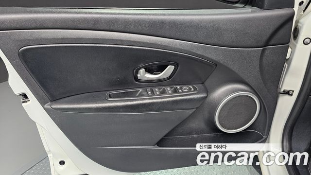 Renault Korea SM3 Neo RE 2014 — фото 24