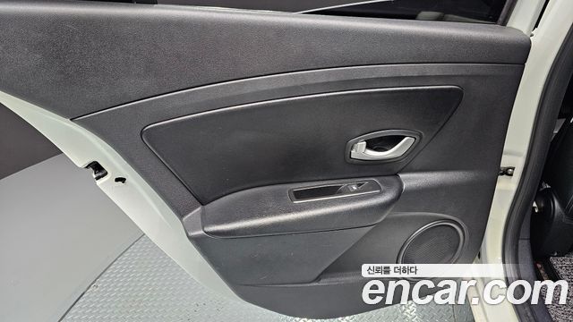 Renault Korea SM3 Neo RE 2014 — фото 25