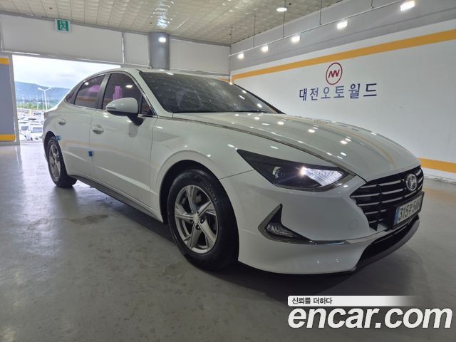 Hyundai Sonata (DN8) 2.0 LPG(rental car) Smart 2020 — фото 2
