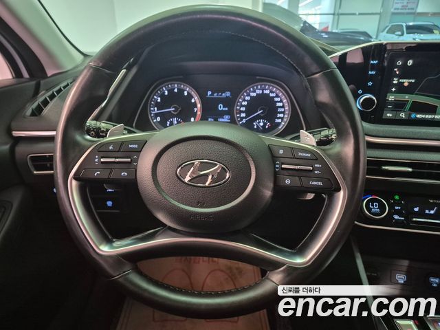 Hyundai Sonata (DN8) 2.0 LPG(rental car) Smart 2020 — фото 16