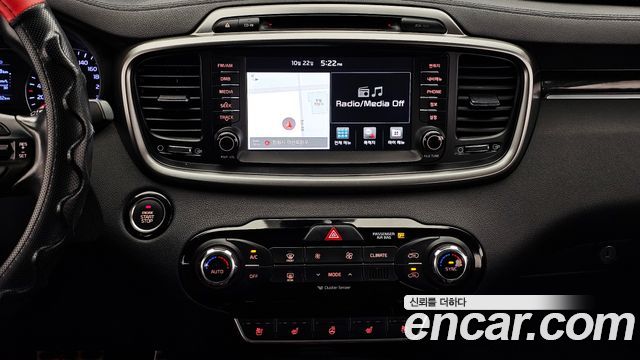 Kia Sorento Diesel 2.0 2WD Prestige 2017 — фото 14