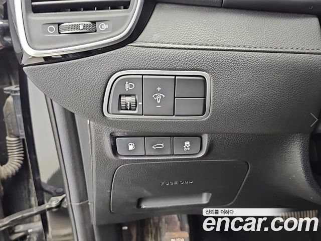 Hyundai Grandeur (IG) 3.0 LPi Modern Basic (Rental Car) 2017 — фото 21