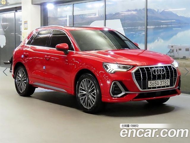 Audi Q3 (F3) 35 TDI Quattro Premium