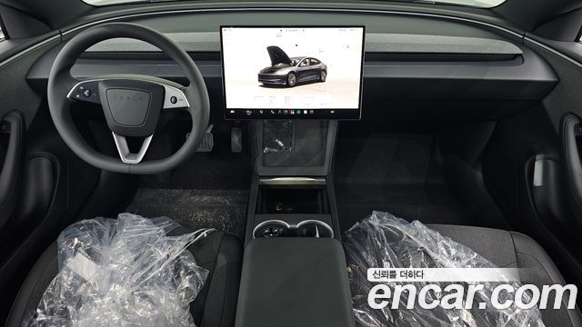 Tesla Model 3 Standard RWD 2027 — фото 7