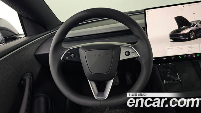 Tesla Model 3 Standard RWD 2027 — фото 13