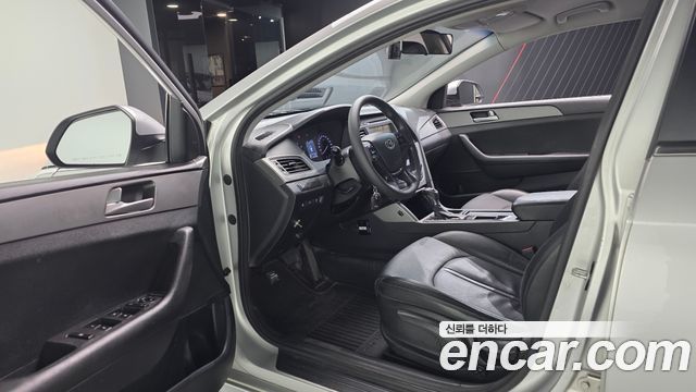 Hyundai Sonata (LF) LPI TAXI Modern 2015 — фото 10