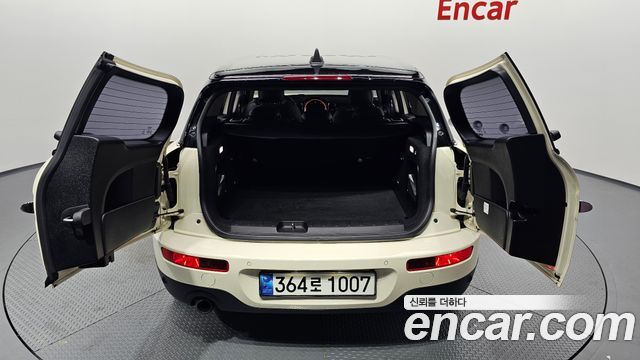 MINI Cooper Clubman Standard 2nd 2018 — фото 24