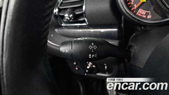 MINI Cooper Clubman Standard 2nd 2018 — фото 37