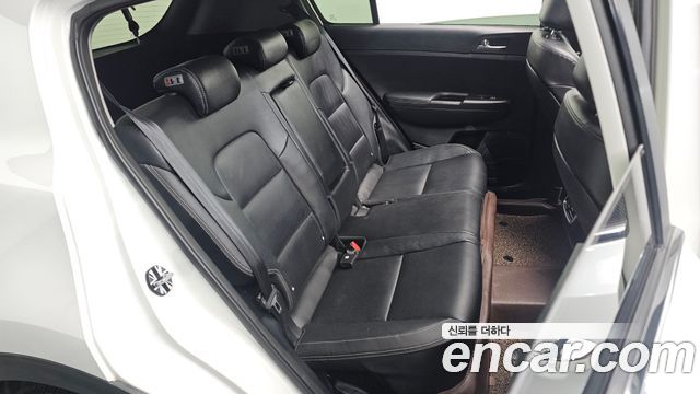 Kia Sportage (IV) Diesel 1.7 2wd Noblesse 2016 — фото 11