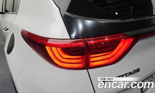 Kia Sportage (IV) Diesel 1.7 2wd Noblesse 2016 — фото 23