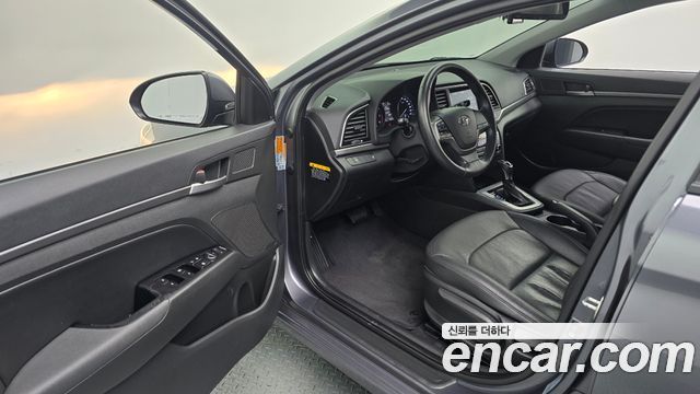 Hyundai Avante (AD) 1.6 GDI Smart 2017 — фото 10