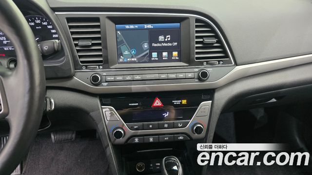 Hyundai Avante (AD) 1.6 GDI Smart 2017 — фото 14