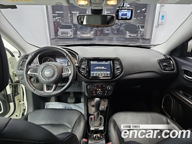 Jeep Compass (II) 2.4 Limitied AWD 2019 — фото 7