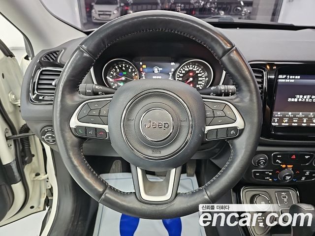 Jeep Compass (II) 2.4 Limitied AWD 2019 — фото 9