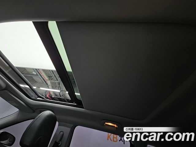 Jeep Compass (II) 2.4 Limitied AWD 2019 — фото 17