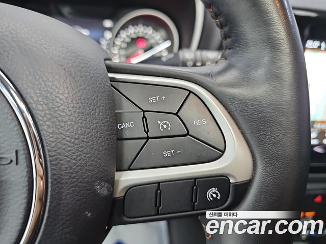 Jeep Compass (II) 2.4 Limitied AWD 2019 — фото 21