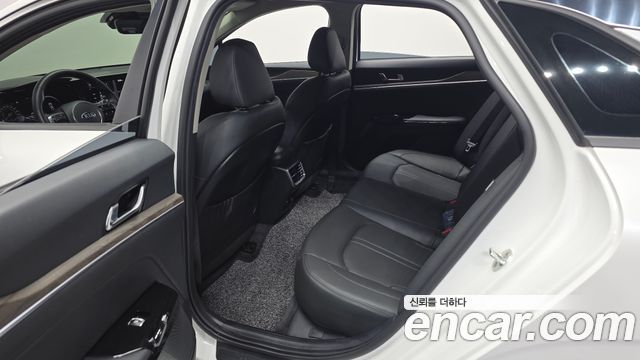 Kia K5 (III) 2.0 Noblesse 2020 — фото 12