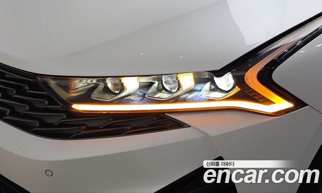 Kia K5 (III) 2.0 Noblesse 2020 — фото 22