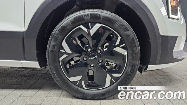 Kia Niro EV Air 2023 — фото 21