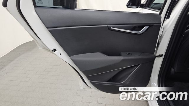 Kia Niro EV Air 2023 — фото 25