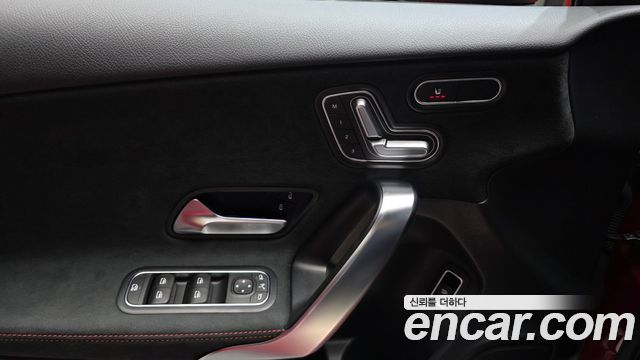 Mercedes-Benz A-Class (W177) AMG A35 4MATIC Sedan 2024 — фото 18