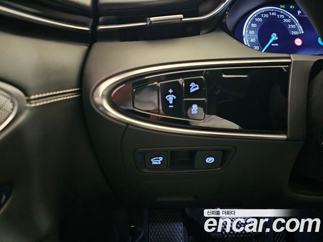 Genesis Electrified (GV70) e-AWD 2022 — фото 23