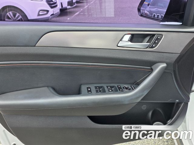 Hyundai Sonata (LF) 2.0 Turbo Exclusive 2017 — фото 21