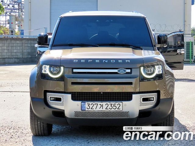 Land Rover Defender (L663) 110 D300 HSE 2023 — фото 2