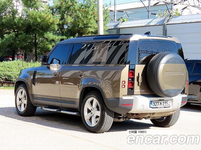 Land Rover Defender (L663) 110 D300 HSE 2023 — фото 3