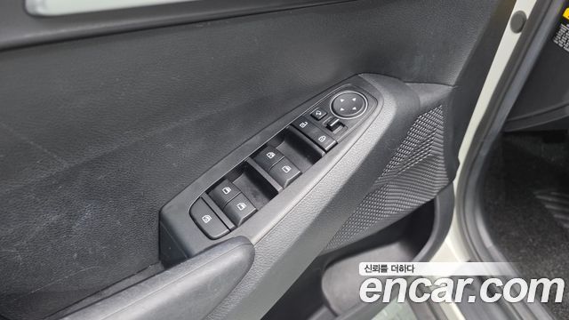 Kia Seltos Gasoline 1.6 Turbo 2WD Prestige 2020 — фото 19