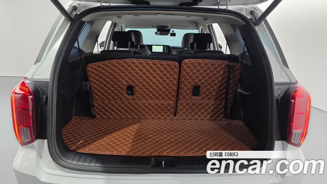 Hyundai Palisade Diesel 2.2 2WD Le Blanc 2024 — фото 18